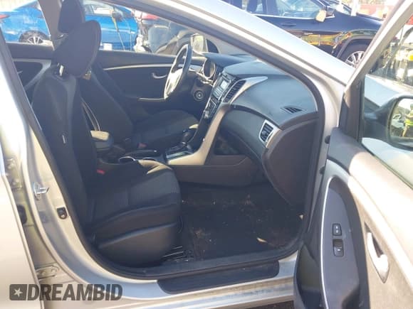 ✅ 2014 Hyundai Elantra • VIN: KMHD35LH8EU189953 • Lot: 43415981. Listed on IAAI with 145,878 mi. Free auction sales archive from the USA and detailed vehicle history report at DreamBid. Image 5.