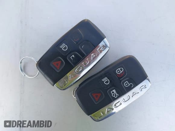 ✅ 2017 Jaguar XE • VIN: SAJAD4BN6HA975912 • Lot: 43631930. Listed on IAAI with 77,591 mi. Free auction sales archive from the USA and detailed vehicle history report at DreamBid. Image 11.