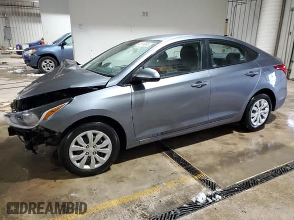 ✅ 2020 Hyundai Accent SE • VIN: 3KPC24A65LE114072 • Лот: 45196995. Опубликован ранее на Copart с пробегом 99 477 миль. Бесплатный доступ к архиву аукционных продаж из США и подробный отчёт об истории автомобиля на DreamBid. Изображение 1.