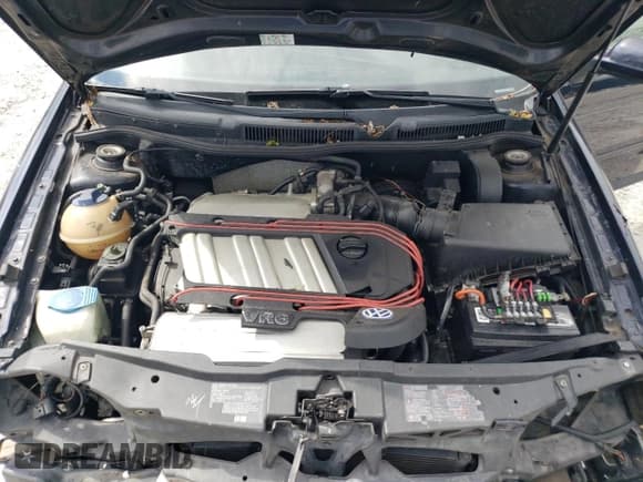 ✅ 2000 Volkswagen Jetta GLS • VIN: 3VWSE29M7YM028198 • Lot: 73648504. Listed on Copart with 265,184 mi. Free auction sales archive from the USA and detailed vehicle history report at DreamBid. Image 11.