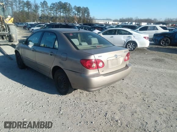 ✅ 2005 Toyota Corolla CE • VIN: 2T1BR30E35C454980 • Лот: 41313414. Опубликован ранее на IAAI с пробегом 125 156 миль. Бесплатный доступ к архиву аукционных продаж из США и подробный отчёт об истории автомобиля на DreamBid. Изображение 3.