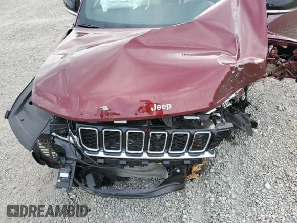 ✅ 2024 Jeep Grand Cherokee Limited • VIN: 1C4RJGBG4RC220373 • Лот: 92389225. Опубликован ранее на Copart с пробегом 9 531 миль. Бесплатный доступ к архиву аукционных продаж из США и подробный отчёт об истории автомобиля на DreamBid. Изображение 12.