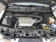 ✅ 2006 Saturn VUE • VIN: 5GZCZ53406S850110 • Lot: 71220374. Wystawiony na Copart z przebiegiem 147 273 mil. Bezpłatny archiwum sprzedaży aukcyjnych z USA i szczegółowy raport historii pojazdu na DreamBid. Zdjęcie 14.