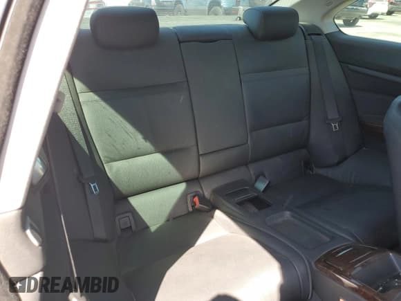 ✅ 2009 BMW 3 Series 335i • VIN: WBAWB73529P045530 • Lot: 84300225. Wystawiony na Copart z przebiegiem 81 570 mil. Bezpłatny archiwum sprzedaży aukcyjnych z USA i szczegółowy raport historii pojazdu na DreamBid. Zdjęcie 10.