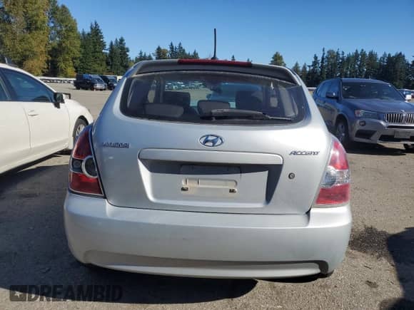 ✅ 2010 Hyundai Accent GS • VIN: KMHCM3ACXAU169637 • Лот: 85195645. Опубликован ранее на Copart с пробегом 105 830 миль. Бесплатный доступ к архиву аукционных продаж из США и подробный отчёт об истории автомобиля на DreamBid. Изображение 6.