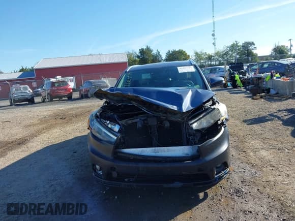 ✅ 2015 Toyota Highlander Limited • VIN: 5TDDKRFH4FS160465 • Лот: 43347131. Опубликован ранее на IAAI с пробегом 169 670 миль. Бесплатный доступ к архиву аукционных продаж из США и подробный отчёт об истории автомобиля на DreamBid. Изображение 6.