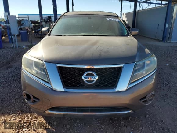 ✅ 2014 Nissan Pathfinder S • VIN: 5N1AR2MN2EC706481 • Lot: 85419195. Wystawiony na Copart z przebiegiem 118 860 mil. Bezpłatny archiwum sprzedaży aukcyjnych z USA i szczegółowy raport historii pojazdu na DreamBid. Zdjęcie 5.