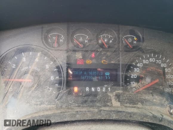 ✅ 2009 Ford F-150 XL • VIN: 1FTRF12W29KC73701 • Lot: 82141045. Wystawiony na Copart z przebiegiem 187 710 mil. Bezpłatny archiwum sprzedaży aukcyjnych z USA i szczegółowy raport historii pojazdu na DreamBid. Zdjęcie 9.