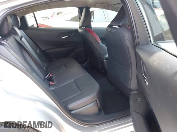 2025 Toyota Prius SE с VIN JTDACACU8S3051070, выставлен на аукционе IAAI как лот 42734880 с пробегом 221 миль миль и . История ставок и продаж доступна на DreamBid. Изображение 8.