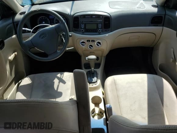 ✅ 2011 Hyundai Accent GLS • VIN: KMHCN4AC0BU543323 • Lot: 68493725. Listed on Copart with 167,916 mi. Free auction sales archive from the USA and detailed vehicle history report at DreamBid. Image 8.