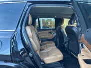 ✅ 2016 Volvo XC90 T6 Inscription • VIN: YV4A22PL8G1001571 • Lot: 43377906. Wystawiony na IAAI z przebiegiem 132 481 mil. Bezpłatny archiwum sprzedaży aukcyjnych z USA i szczegółowy raport historii pojazdu na DreamBid. Zdjęcie 8.