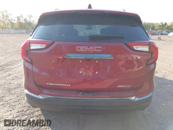 ✅ 2024 GMC Terrain AT4 • VIN: 3GKALYEG8RL324334 • Lot: 40194614. Listed on IAAI with 1,111 mi. Free auction sales archive from the USA and detailed vehicle history report at DreamBid. Image 16.