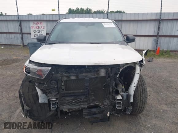 ✅ 2022 Ford Explorer XLT • VIN: 1FMSK7DH3NGC41301 • Lot: 42256526. Wystawiony na IAAI z przebiegiem 74 100 mil. Bezpłatny archiwum sprzedaży aukcyjnych z USA i szczegółowy raport historii pojazdu na DreamBid. Zdjęcie 13.