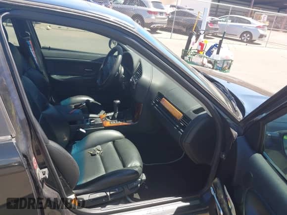 1997 BMW 3 Series M3s with VIN WBSCD932XVEE05100, listed as a IAAI auction lot 42715104 with 216,125 mi miles and . Bid and sale history available at DreamBid. Image 5.