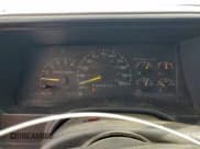 ✅ 1997 Chevrolet Silverado 1500 • VIN: 1GCEK14R1VZ172622 • Lot: 95652835. Listed on Copart with 144,111 mi. Free auction sales archive from the USA and detailed vehicle history report at DreamBid. Image 9.