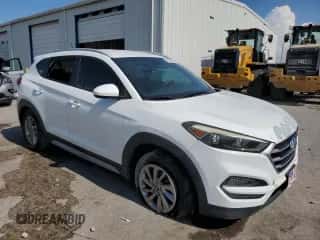 ✅ 2017 Hyundai Tucson SE Plus • VIN: KM8J33A41HU434880 • Lot: 62723245. Wystawiony na Copart z przebiegiem 98 259 mil mil. Skorzystaj z bezpłatnego archiwum sprzedaży aukcyjnych z USA i zobacz szczegółowy raport historii pojazdu na DreamBid. Zdjęcie 4.
