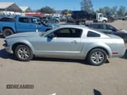 ✅ 2006 Ford Mustang Standard • VIN: 1ZVFT80N765121287 • Lot: 43442943. Listed on IAAI with 161,926 mi. Free auction sales archive from the USA and detailed vehicle history report at DreamBid. Image 15.