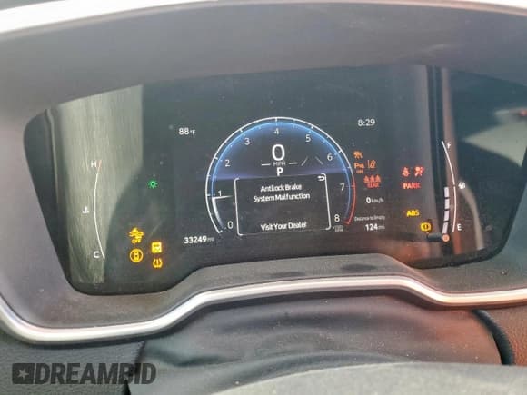 ✅ 2023 Toyota Corolla Cross XLE • VIN: 7MUDAAAG2PV063498 • Лот: 80942835. Опубликован ранее на Copart с пробегом 33 249 миль. Бесплатный доступ к архиву аукционных продаж из США и подробный отчёт об истории автомобиля на DreamBid. Изображение 9.