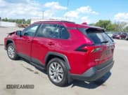 ✅ 2025 Toyota RAV4 XLE Premium • VIN: 2T3A1RFV8SW545578 • Лот: 43118866. Опубликован ранее на IAAI с пробегом 1 392 миль. Бесплатный доступ к архиву аукционных продаж из США и подробный отчёт об истории автомобиля на DreamBid. Изображение 3.