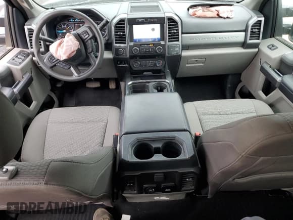 ✅ 2022 Ford F-250 XL • VIN: 1FT7W2B61NED71530 • Lot: 70491615. Listed on Copart with 52,923 mi. Free auction sales archive from the USA and detailed vehicle history report at DreamBid. Image 8.