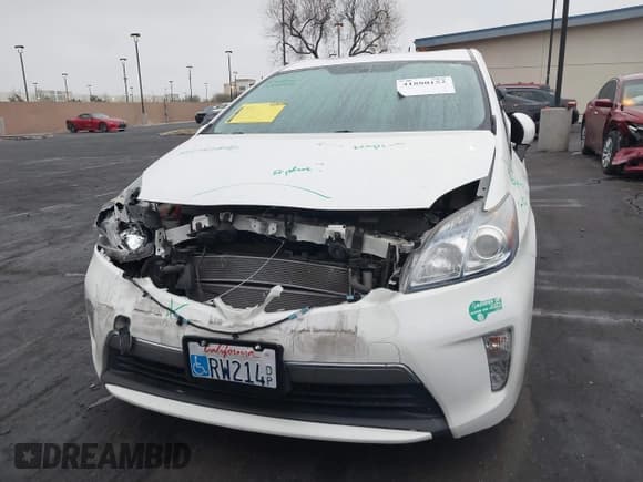 ✅ 2014 Toyota Prius • VIN: JTDKN3DP3E3057821 • Lot: 41880152. Listed on IAAI with 84,000 mi. Free auction sales archive from the USA and detailed vehicle history report at DreamBid. Image 13.