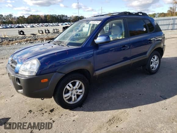 2007 Hyundai Tucson SE z VIN KM8JN12D67U619048, wystawiony jako Copart lot #81087214 z przebiegiem 110 562 mil mil oraz Szkoda całkowita • Salvage title. Historia ofert i sprzedaży dostępna na DreamBid. Obrazek 1.