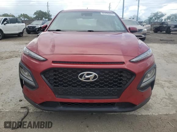 ✅ 2021 Hyundai Kona SE • VIN: KM8K12AA8MU666722 • Лот: 62420224. Опубликован ранее на Copart с пробегом Не указан. Бесплатный доступ к архиву аукционных продаж из США и подробный отчёт об истории автомобиля на DreamBid. Изображение 5.