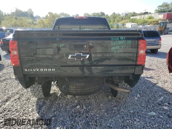 ✅ 2016 Chevrolet Silverado 1500 Custom • VIN: 1GCVKPEC6GZ339055 • Lot: 84416055. Wystawiony na Copart z przebiegiem 97 818 mil. Bezpłatny archiwum sprzedaży aukcyjnych z USA i szczegółowy raport historii pojazdu na DreamBid. Zdjęcie 6.