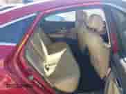 ✅ 2016 Hyundai Azera Limited • VIN: KMHFH4JG4GA508154 • Lot: 41585151. Wystawiony na IAAI z przebiegiem 83 186 mil mil. Skorzystaj z bezpłatnego archiwum sprzedaży aukcyjnych z USA i zobacz szczegółowy raport historii pojazdu na DreamBid. Zdjęcie 8.