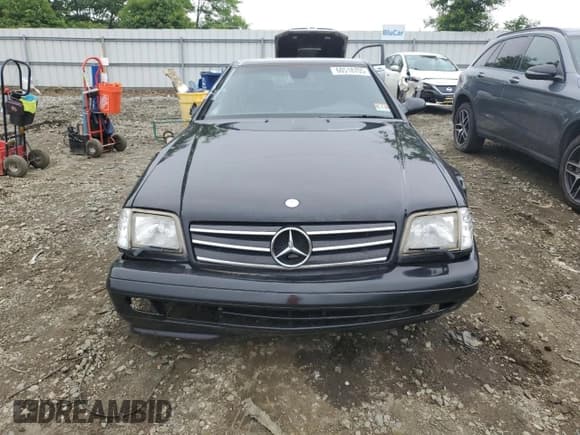 ✅ 1998 Mercedes-Benz SL 500 • VIN: WDBFA68F1XF172465 • Lot: 60518705. Listed on Copart with 136,250 mi. Free auction sales archive from the USA and detailed vehicle history report at DreamBid. Image 5.