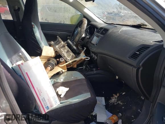 ✅ 2016 Mitsubishi Outlander ES • VIN: JA4AR3AW4GZ041567 • Lot: 43489907. Wystawiony na IAAI z przebiegiem 115 199 mil. Bezpłatny archiwum sprzedaży aukcyjnych z USA i szczegółowy raport historii pojazdu na DreamBid. Zdjęcie 5.