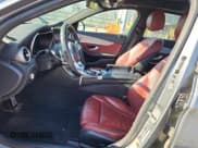 ✅ 2020 Mercedes-Benz C 43 AMG • VIN: 55SWF6EB8LU330608 • Lot: 90266965. Wystawiony na Copart z przebiegiem Nie podano. Bezpłatny archiwum sprzedaży aukcyjnych z USA i szczegółowy raport historii pojazdu na DreamBid. Zdjęcie 7.