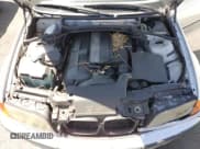 ✅ 2001 BMW 3 Series 325i • VIN: WBAAV33401FU98041 • Лот: 71471695. Опубликован ранее на Copart с пробегом 112 320 миль. Бесплатный доступ к архиву аукционных продаж из США и подробный отчёт об истории автомобиля на DreamBid. Изображение 11.