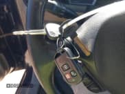 ✅ 2005 Hyundai Santa Fe GLS • VIN: KM8SC13D25U953079 • Lot: 43105682. Wystawiony na IAAI z przebiegiem 168 552 mil. Bezpłatny archiwum sprzedaży aukcyjnych z USA i szczegółowy raport historii pojazdu na DreamBid. Zdjęcie 11.