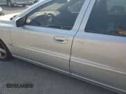 ✅ 2005 Volvo V70 • VIN: YV1SJ527052505636 • Lot: 75105434. Listed on Copart with Not provided. Free auction sales archive from the USA and detailed vehicle history report at DreamBid. Image 12.