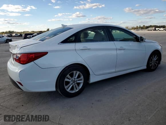 ✅ 2014 Hyundai Sonata GLS • VIN: 5NPEB4AC4EH839708 • Lot: 75755284. Listed on Copart with 73,481 mi. Free auction sales archive from the USA and detailed vehicle history report at DreamBid. Image 3.