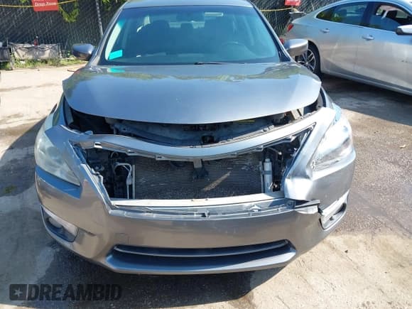 ✅ 2015 Nissan Altima SV • VIN: 1N4AL3APXFC218713 • Lot: 42997556. Wystawiony na IAAI z przebiegiem 180 028 mil. Bezpłatny archiwum sprzedaży aukcyjnych z USA i szczegółowy raport historii pojazdu na DreamBid. Zdjęcie 6.