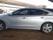 ✅ 2016 Nissan Altima SR • VIN: 1N4AL3AP5GC285527 • Lot: 43588837. Listed on IAAI with 96,599 mi. Free auction sales archive from the USA and detailed vehicle history report at DreamBid. Image 14.