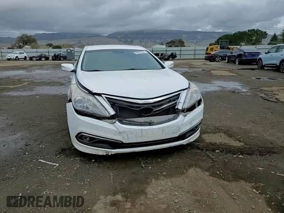 2015 Hyundai Azera с VIN KMHFG4JG2FA454323, выставлен на аукционе Copart как лот 84822954 с пробегом 173 498 миль миль и Списание • Salvage title. История ставок и продаж доступна на DreamBid. Изображение 11.