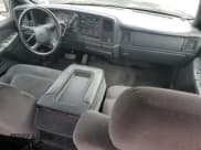 ✅ 2002 Chevrolet Silverado 1500 LS • VIN: 2GCEC19V821315234 • Лот: 77457464. Опубликован ранее на Copart с пробегом 204 427 миль. Бесплатный доступ к архиву аукционных продаж из США и подробный отчёт об истории автомобиля на DreamBid. Изображение 8.