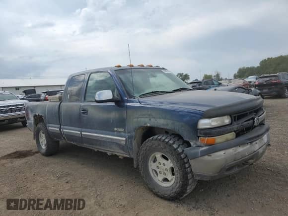 2002 Chevrolet Silverado 1500 LS with VIN 2GCEK19V321216162, listed as a Copart auction lot 84807685 with 287,684 mi miles and Salvage title. Bid and sale history available at DreamBid. Image 4.
