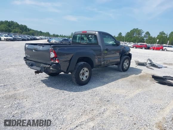 ✅ 2011 Toyota Tacoma • VIN: 5TFPX4EN1BX006647 • Lot: 42572489. Listed on IAAI with 134,895 mi. Free auction sales archive from the USA and detailed vehicle history report at DreamBid. Image 4.