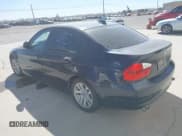 ✅ 2007 BMW 3 Series 328i • VIN: WBAVA33567KX83770 • Lot: 41526173. Wystawiony na IAAI z przebiegiem 117 995 mil. Bezpłatny archiwum sprzedaży aukcyjnych z USA i szczegółowy raport historii pojazdu na DreamBid. Zdjęcie 3.