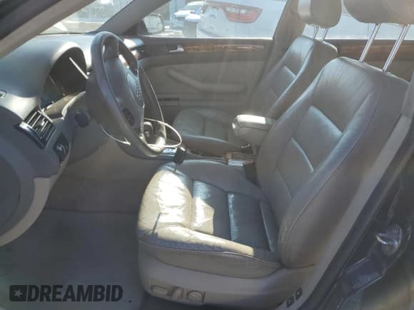 ✅ 2002 Audi A6 • VIN: WAULD64B52N093679 • Лот: 89145585. Опубликован ранее на Copart с пробегом 275 798 миль. Бесплатный доступ к архиву аукционных продаж из США и подробный отчёт об истории автомобиля на DreamBid. Изображение 7.