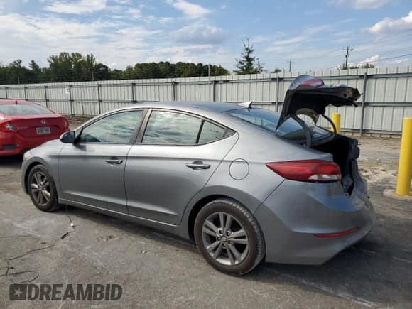 ✅ 2017 Hyundai Elantra SE • VIN: KMHD84LF6HU369849 • Lot: 81510125. Listed on Copart with 77,044 mi. Free auction sales archive from the USA and detailed vehicle history report at DreamBid. Image 2.
