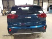 ✅ 2022 Kia Niro EX Premium • VIN: KNDCE3LC3N5490823 • Lot: 55210755. Wystawiony na Copart z przebiegiem 35 627 mil. Bezpłatny archiwum sprzedaży aukcyjnych z USA i szczegółowy raport historii pojazdu na DreamBid. Zdjęcie 6.
