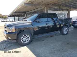 ✅ 2008 Chevrolet Silverado 1500 2LT • VIN: 2GCEC13J681340129 • Lot: 62400685. Listed on Copart with 150,614 mi. Free auction sales archive from the USA and detailed vehicle history report at DreamBid. Image 1.