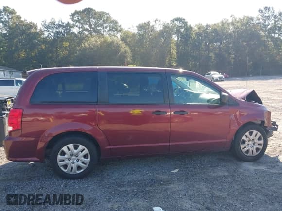 ✅ 2019 Dodge Grand Caravan SE Plus • VIN: 2C4RDGBG4KR638016 • Lot: 43142841. Listed on IAAI with 147,771 mi. Free auction sales archive from the USA and detailed vehicle history report at DreamBid. Image 14.