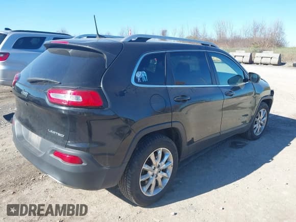 ✅ 2016 Jeep Cherokee Limited • VIN: 1C4PJMDB5GW162440 • Lot: 43524180. Listed on IAAI with 155,831 mi. Free auction sales archive from the USA and detailed vehicle history report at DreamBid. Image 4.