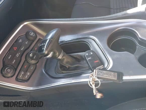 2018 Dodge Challenger T/A 392 with VIN 2C3CDZFJ1JH154627, listed as a IAAI auction lot 41212864 with 61,453 mi miles and . Bid and sale history available at DreamBid. Image 11.